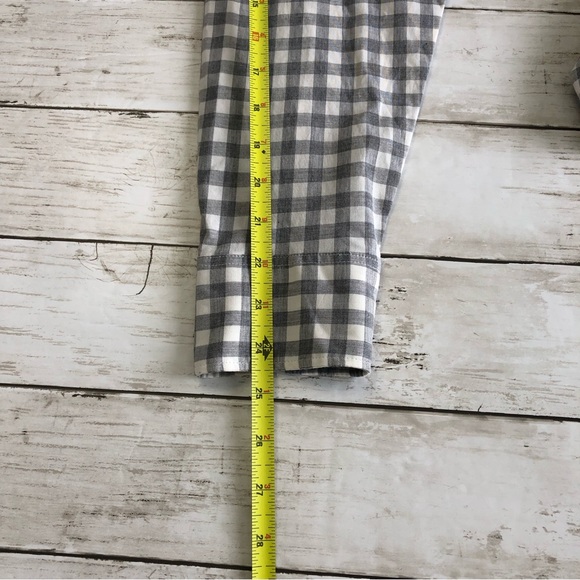 J.CREW Classic Men’s Grey/White Plaid Long Sleeve Casual Button Down Shirt Sz M - Picture 10 of 13